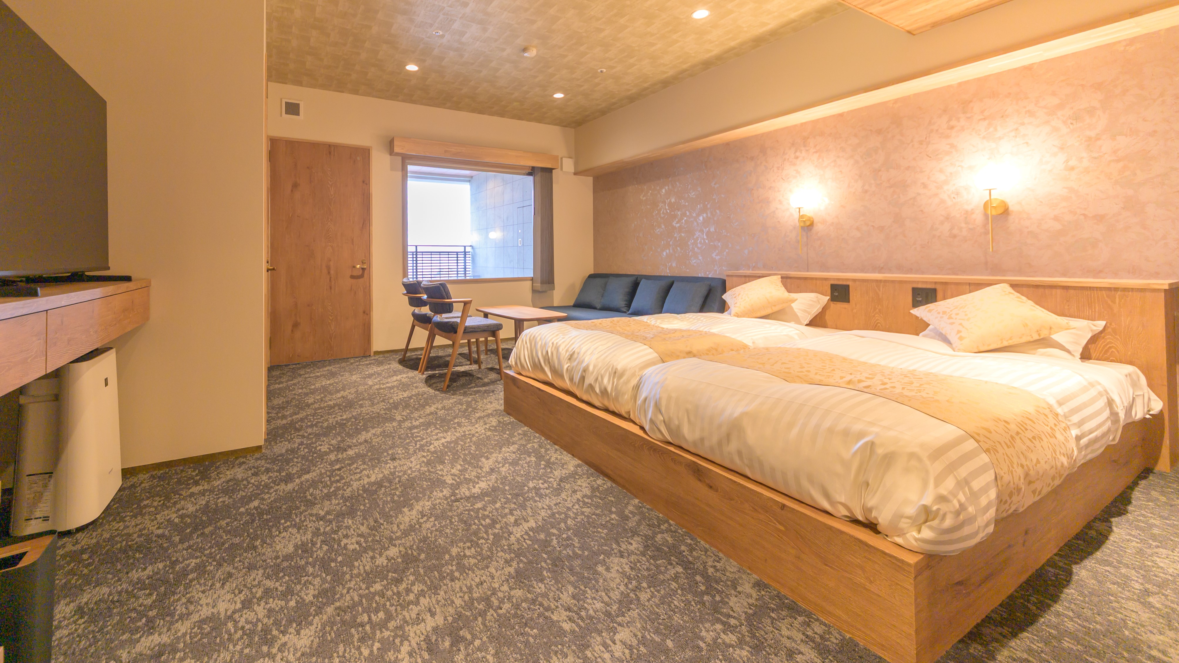 露天風呂付客室「エグゼクティブ里山プレミアム（洋室）」【５階・禁煙】（客室一例）