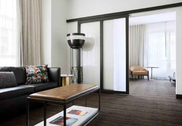 スイート　キングベッド1台