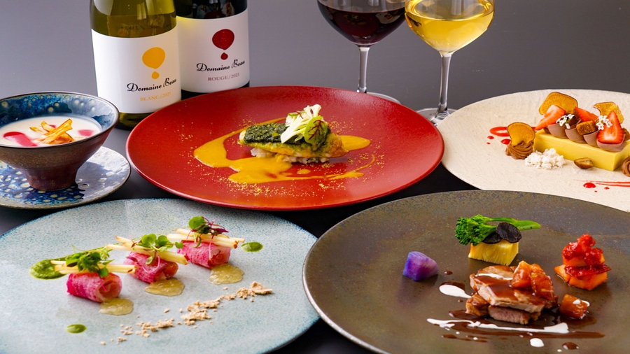 【私たちのプライベート忘年会！】料理とお酒で楽しい旅おさめを！＜ドリンク無料特典付＞フランス料理