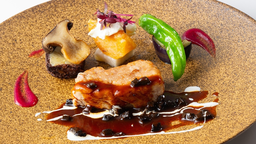 【1日限定10食】秋の里山フレンチ｜「なんとのね」旬の無農薬野菜と富山湾まとう鯛・柿皮育ち南砺ポーク