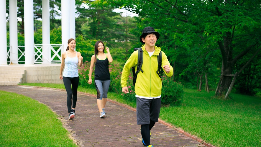 ＜ウォーキング＞自然の中を楽しくウォーク。適度な疲労感が心地いい♪