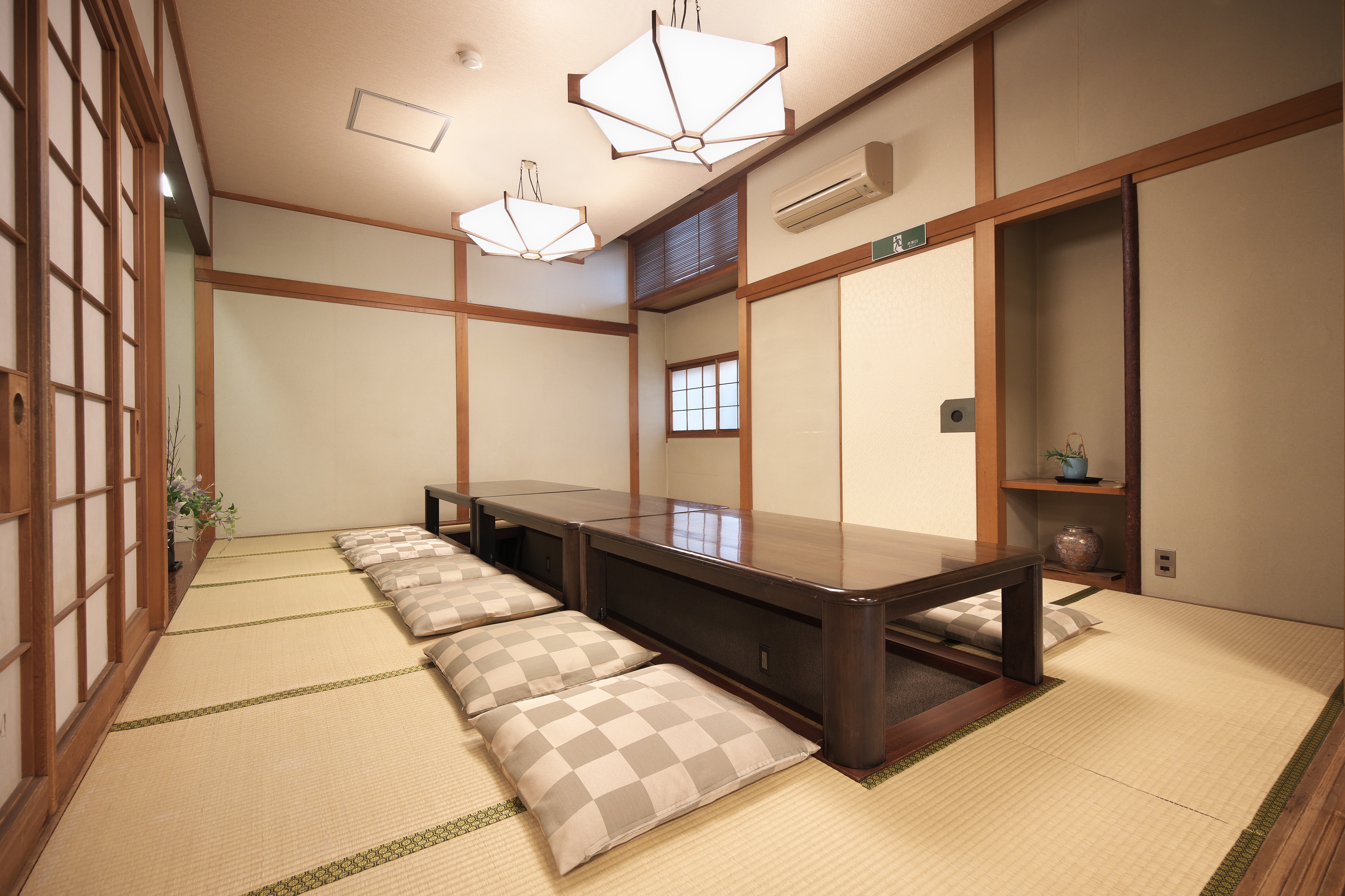 レストランお座敷