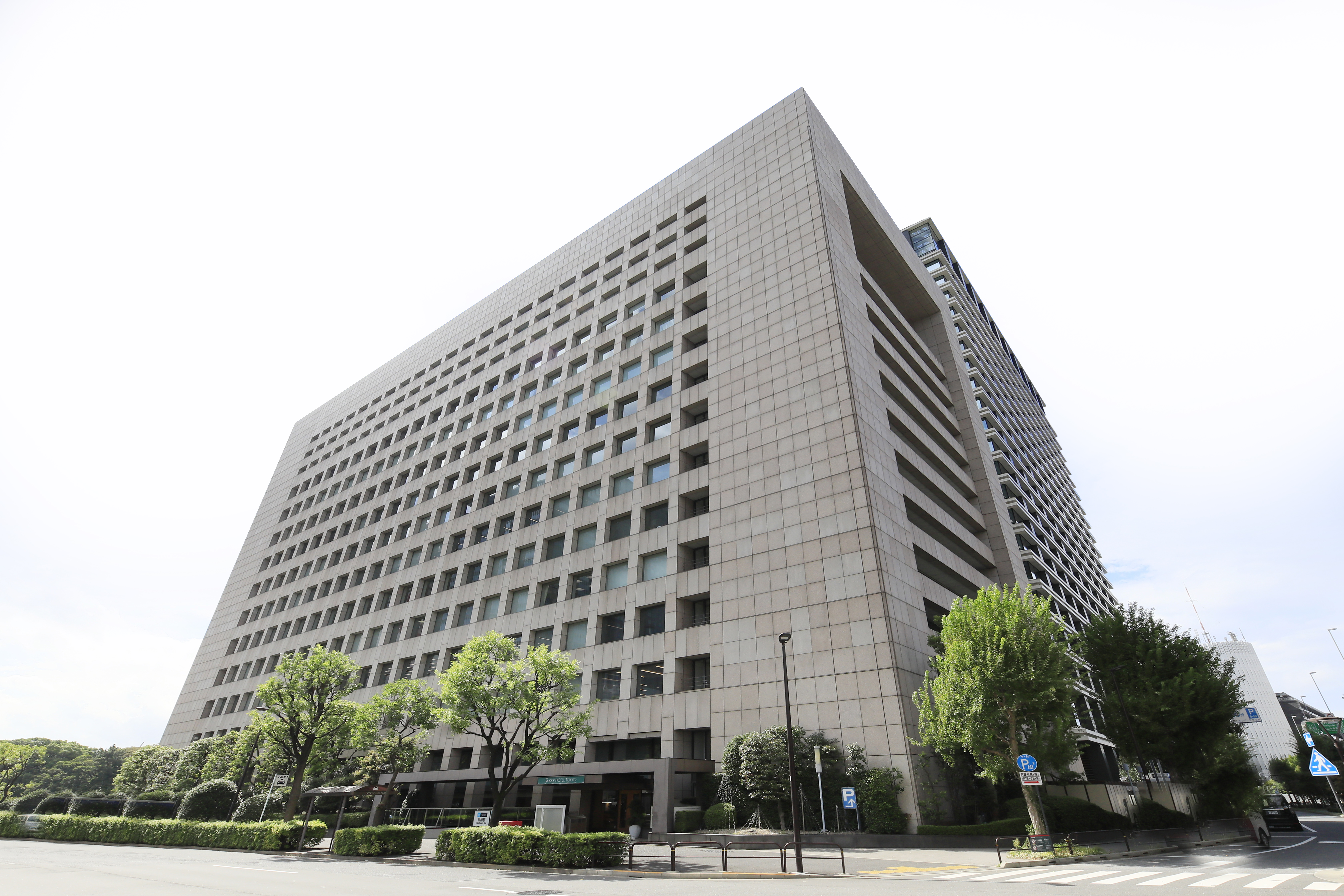 KKRホテル東京外観