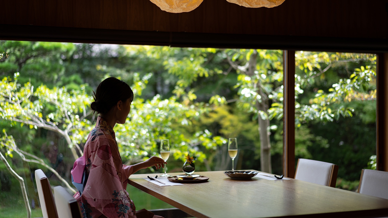 【オールインクルーシブ】温泉付客室×庭園の離れレストラン夕食ドリンク＆ウェルカムフルーツ＆ミニバー付