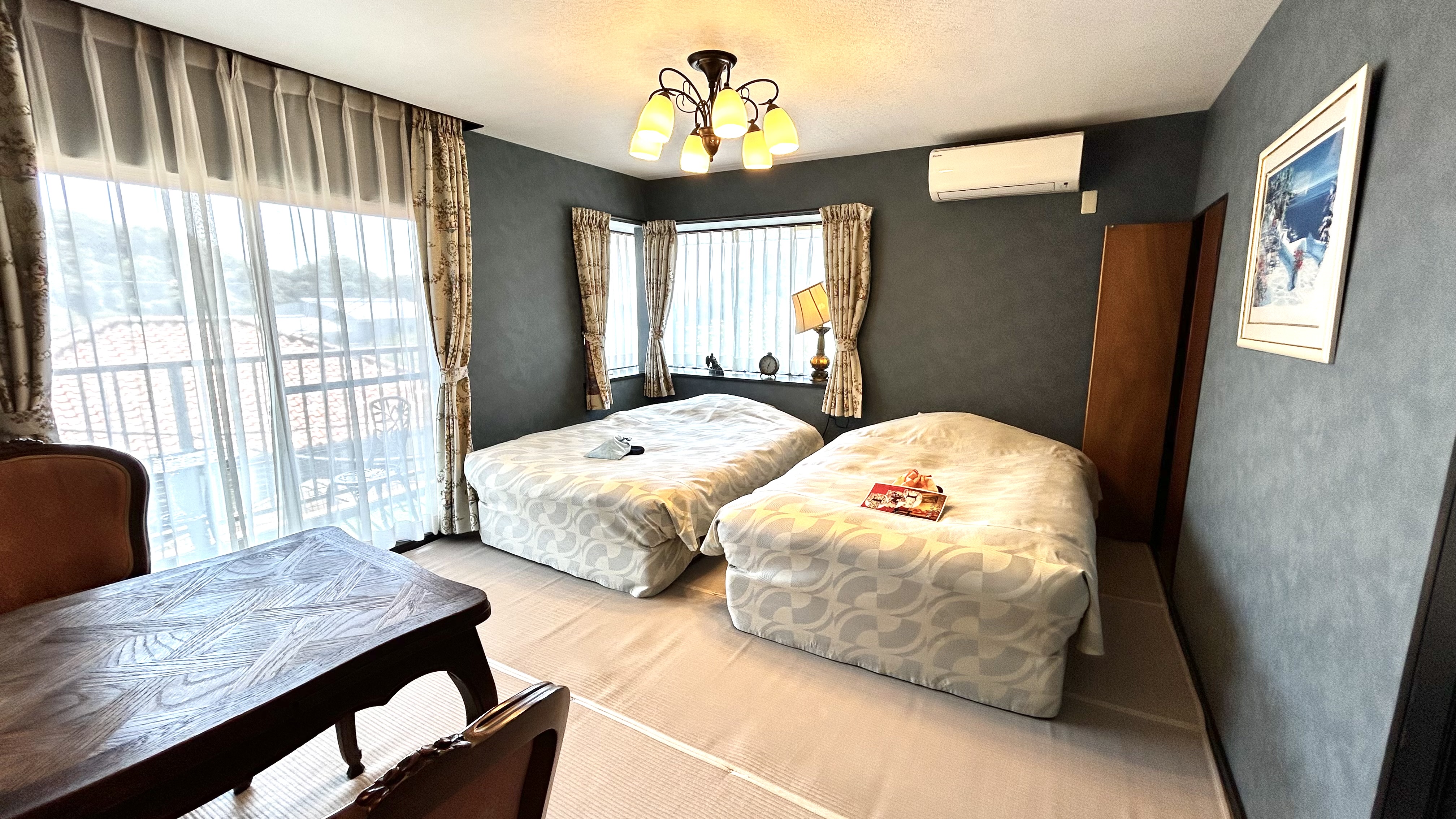 麗月　入口から