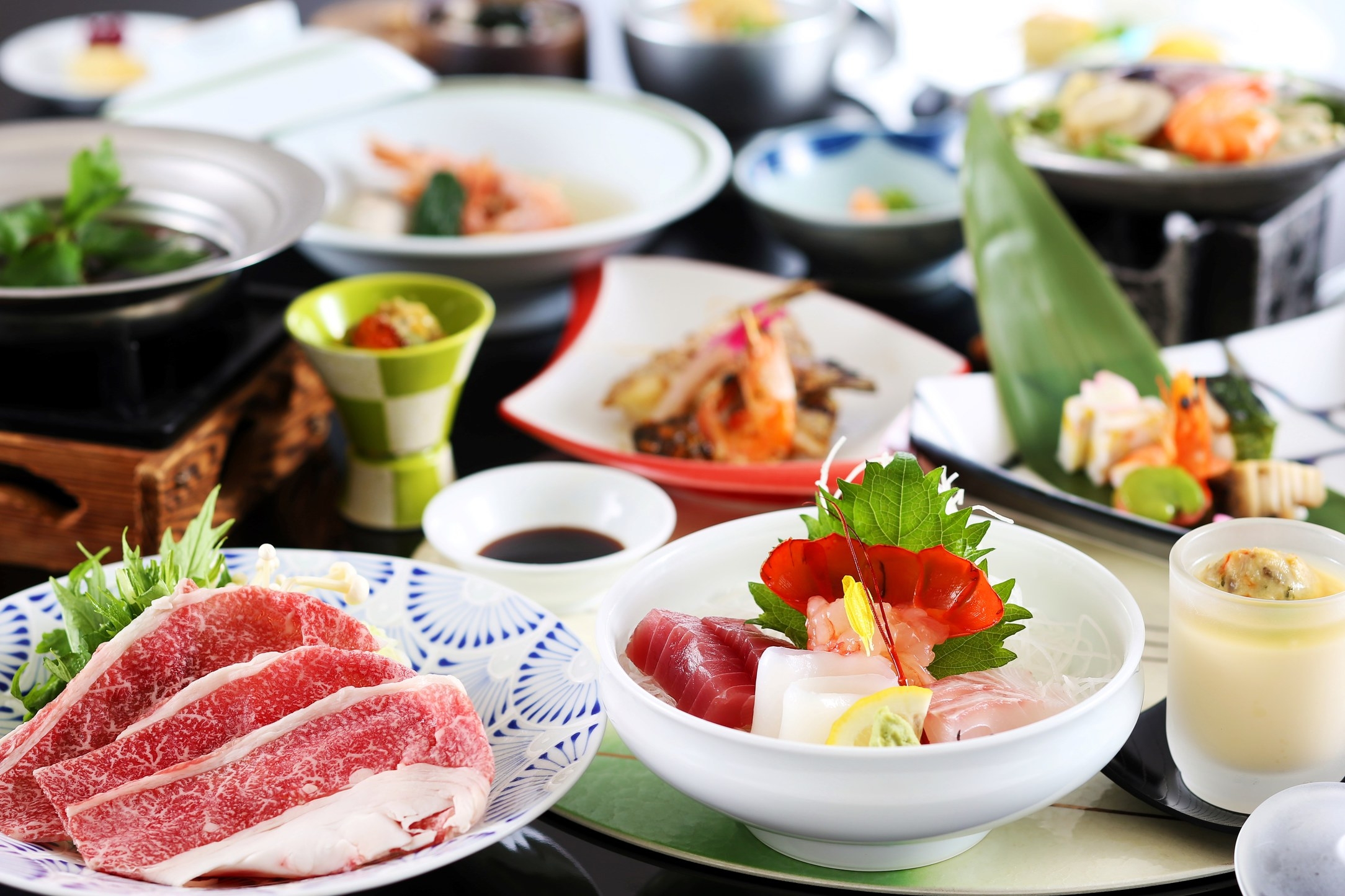 【早割21】2025年4月〜 ゆったりとお食事　会場会席プラン