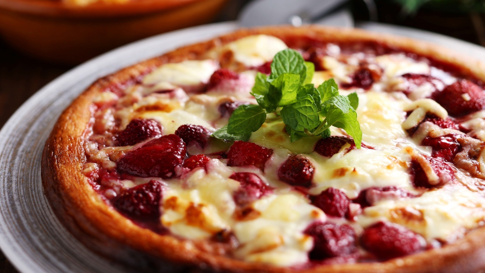 夕食は詩季バイキングで満喫！