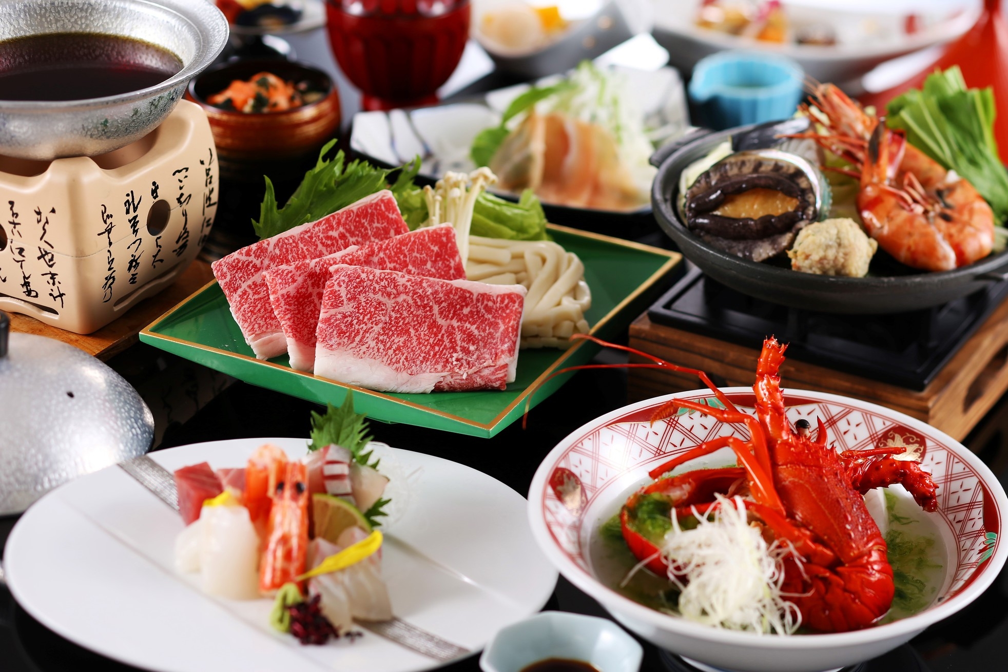 【1月限定】リーズナブルに楽しむ個室会席♪伊勢海老と松阪牛、鮑を堪能 ≪詩季会席 薫≫（25年秋冬）