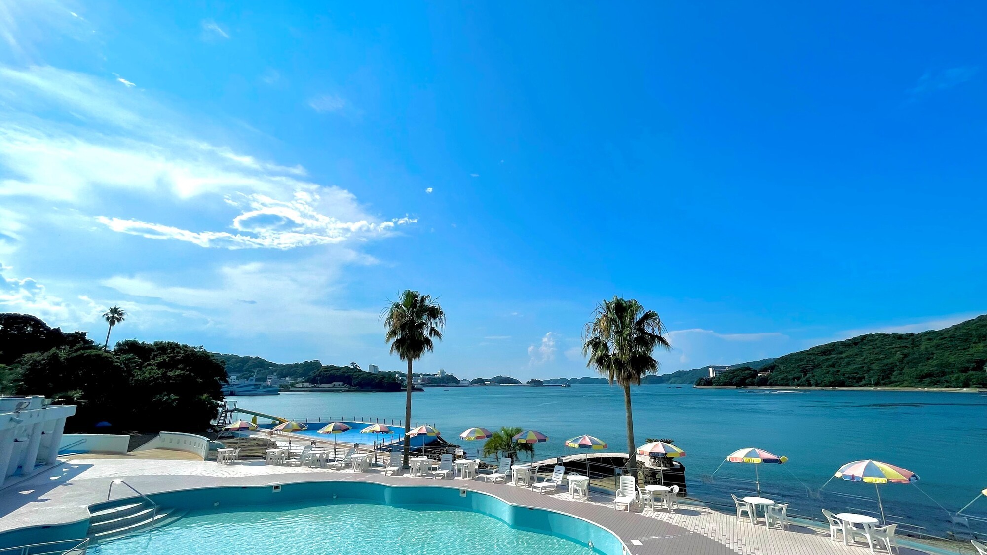 屋外プール イメージ