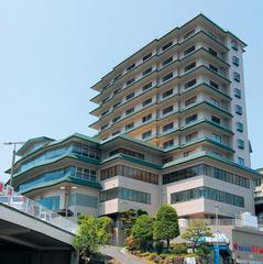 ホテル全景↓