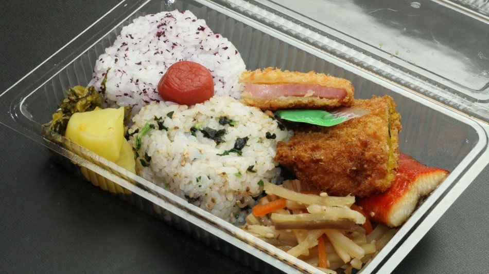 ８/１８〜９/３０限定【子供料金半額♪四季の味2食付】海の幸・山の幸の季節料理を日替わりで♪