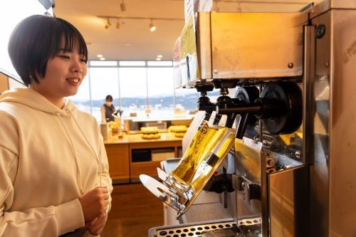 【WEB限定　ハッピー泡ー企画　お得な3日間】アルコールドリンクバー60分付き　海峡ビュッフェ