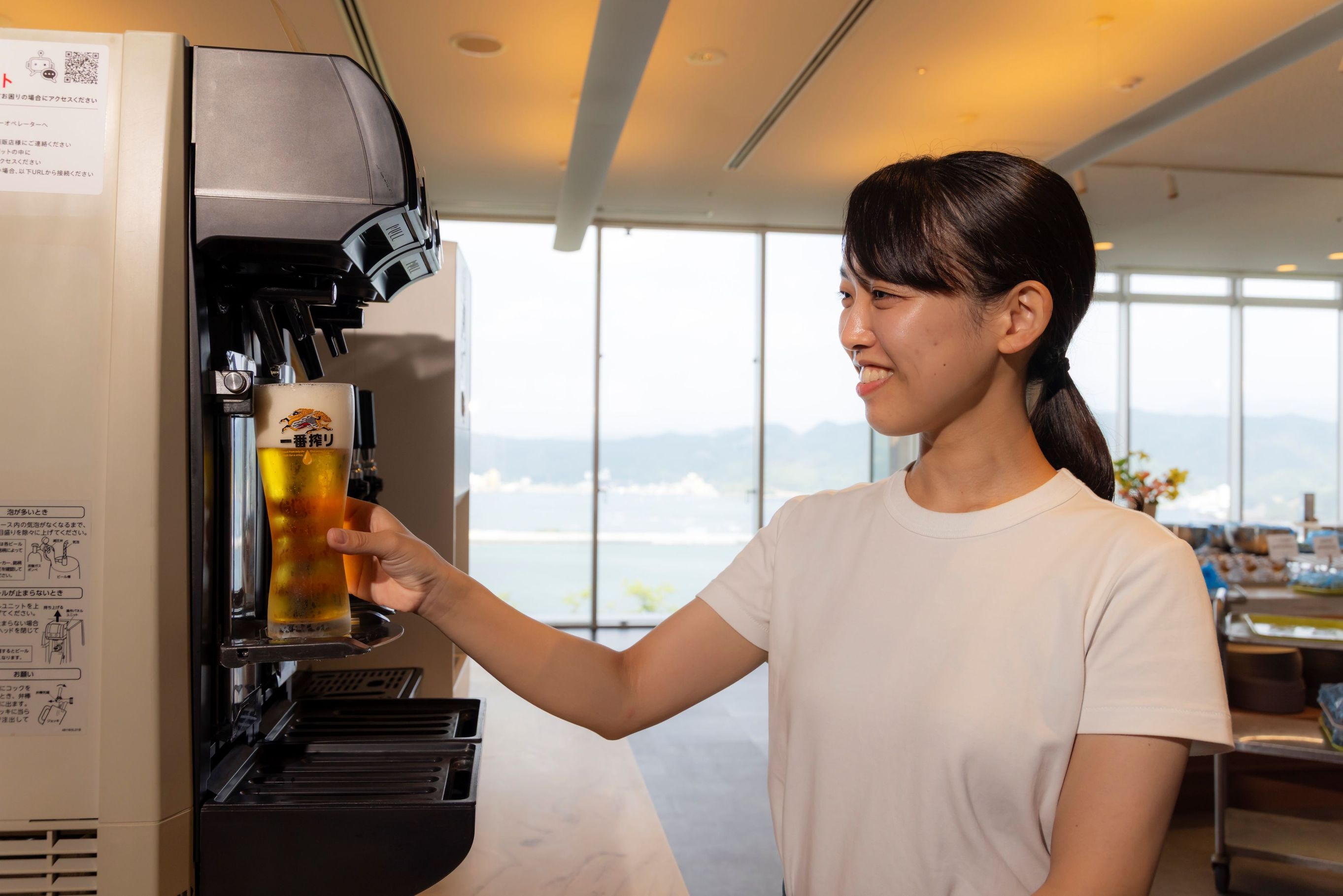 【ハッピー泡ープラン】アルコールドリンクバー60分付 海峡ビュッフェ