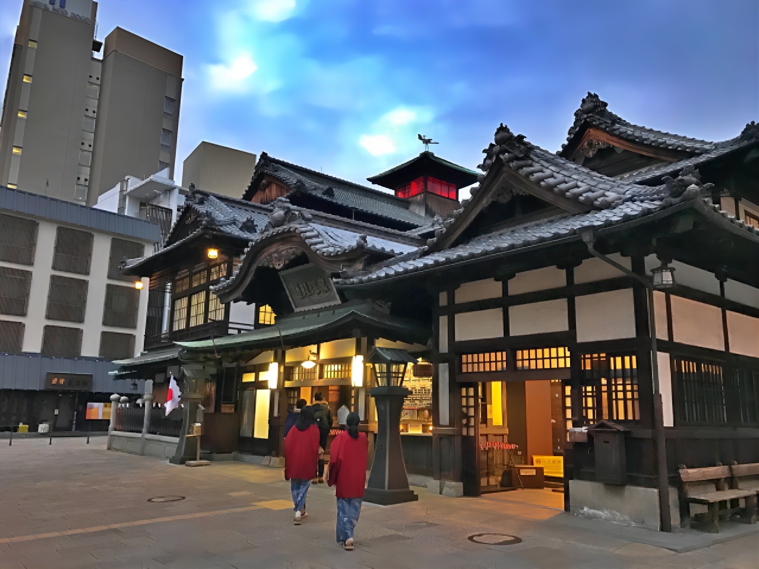 【地元割】中国四国エリア在住の方限定プラン！通常プランより10％OFF！【旬味覚会席夕食＆朝食付】