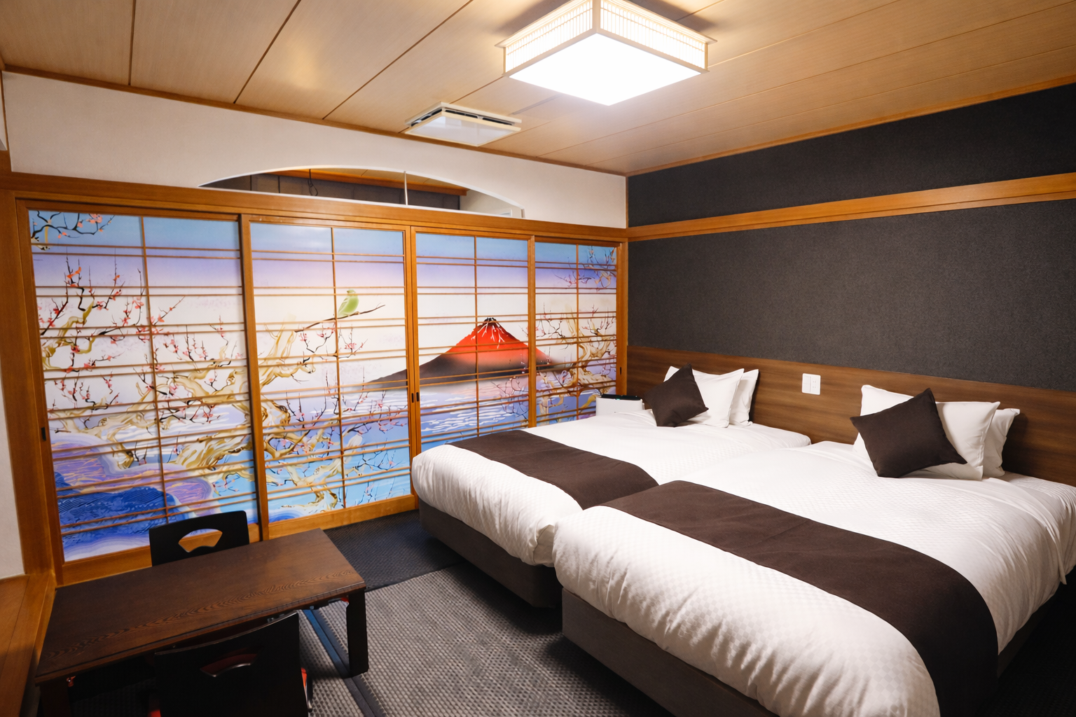 [和モダン和室スーペリア]セミダブル&times;2台/35㎡+専用テラス8㎡/檜露天風呂付/最大収容人数5名