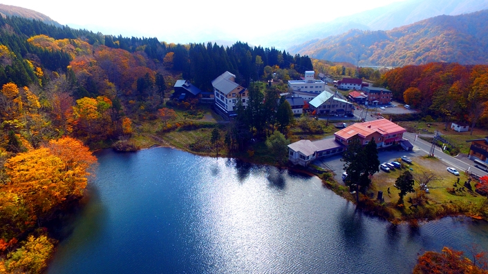 【月山満喫！】天然温泉の五色沼展望風呂と美味しい山の恵み満載の深山料理を満喫♪《スタンダード》