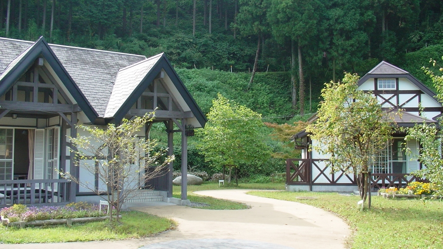 *ヨーロピアンな雰囲気のバンガロー村