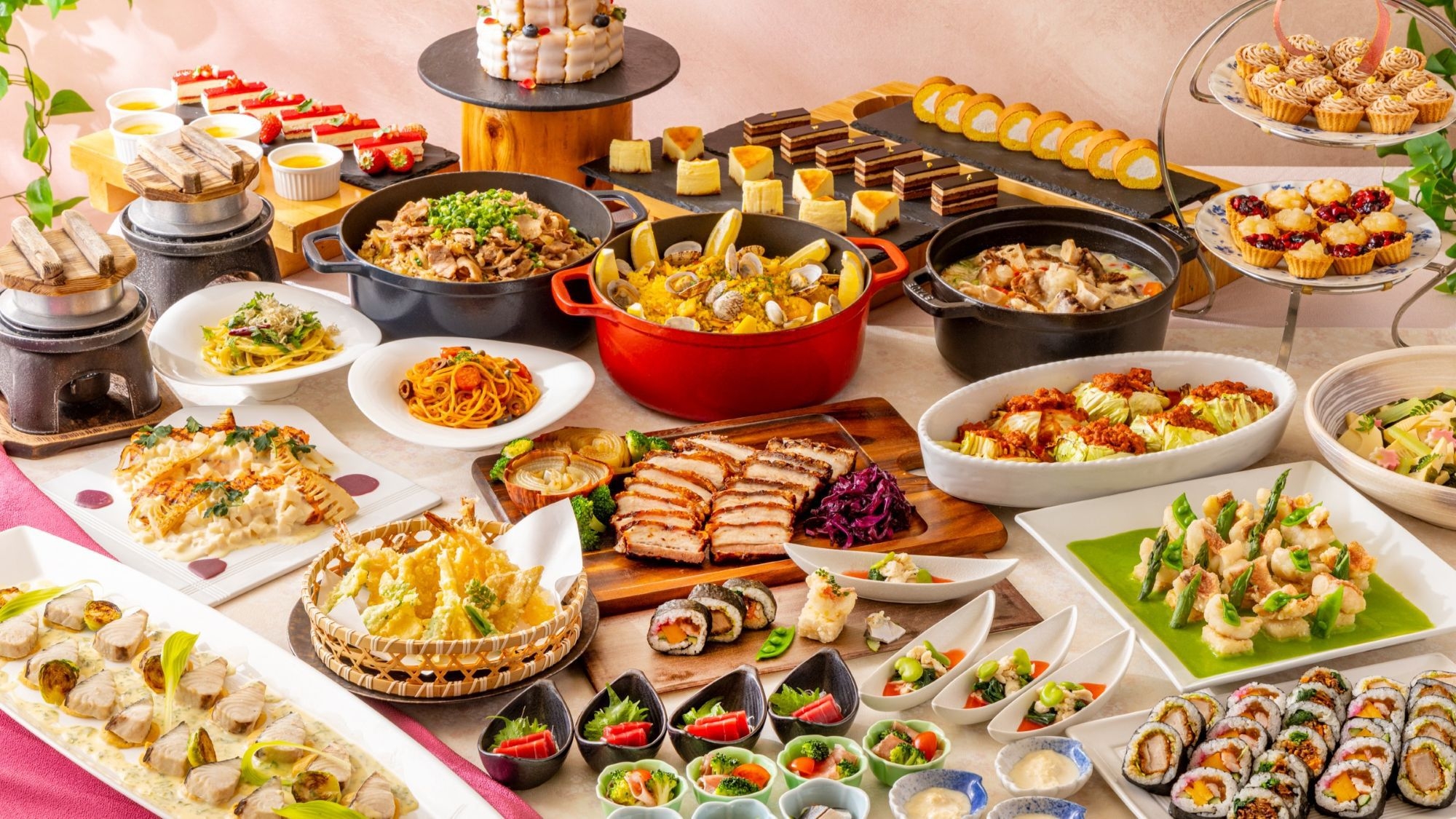 【直前割プラン】今泊まりたい！12畳禁煙のお部屋確約、人気のブッフェをお得に（一泊二食付）