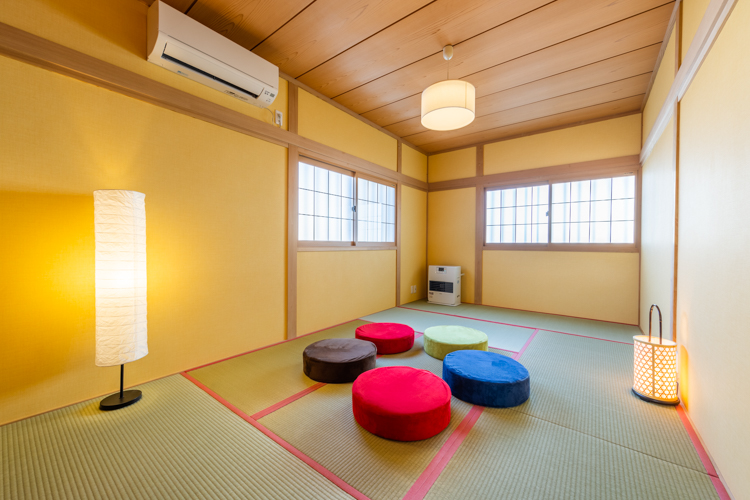 静寂の間~和室~ やはり和室の畳が落ち着く・・・