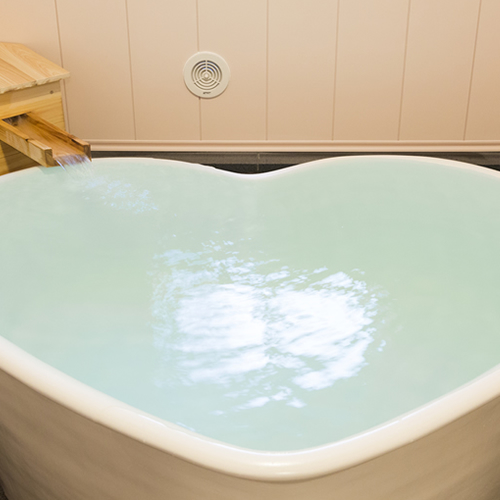 ハート風呂~LOVE&LOVE~恋する花(湯花)が咲くお風呂・・・