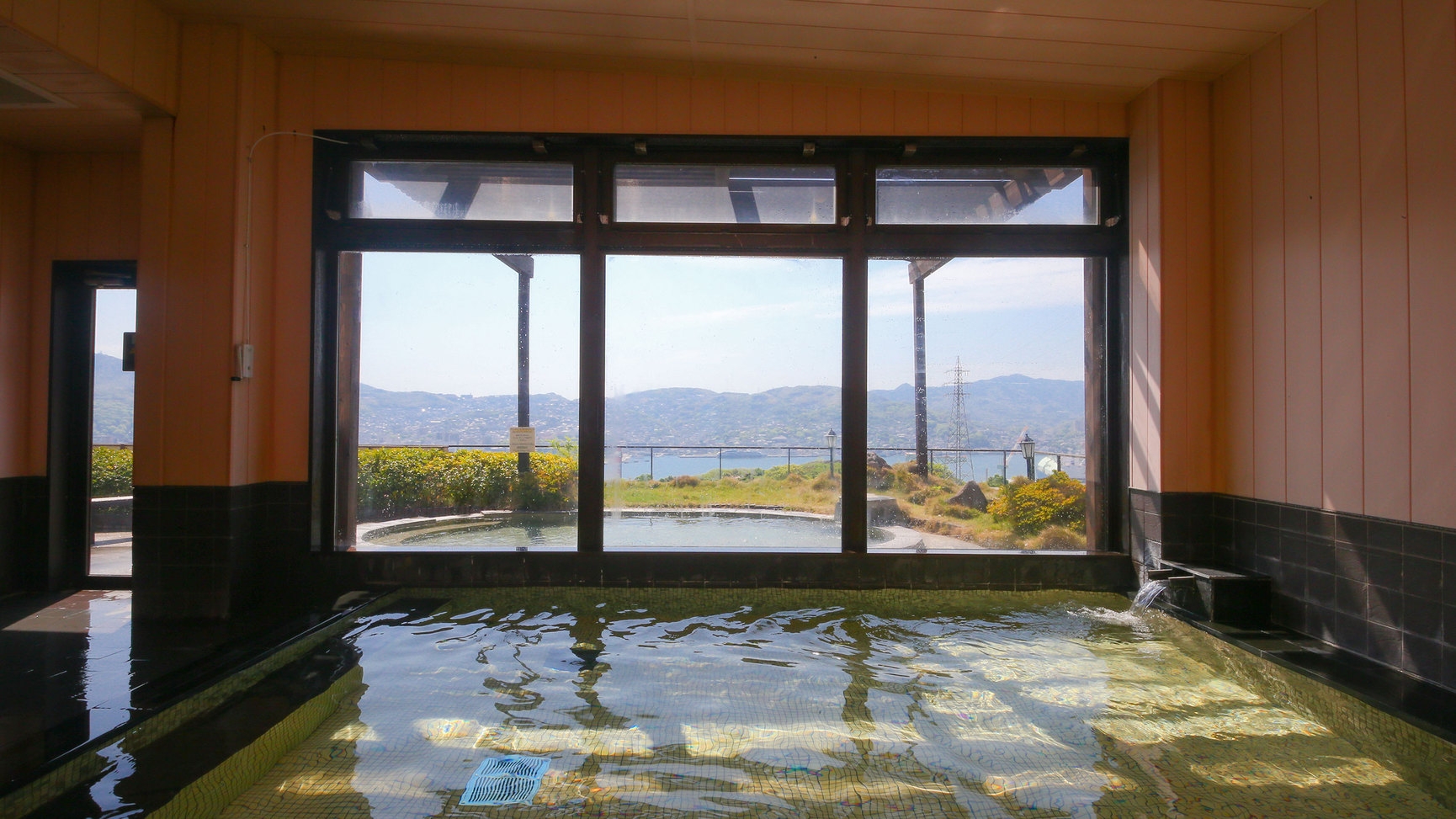 【秋冬SALE】1000万ドルの絶景 1泊2食付 基本バイキングプラン