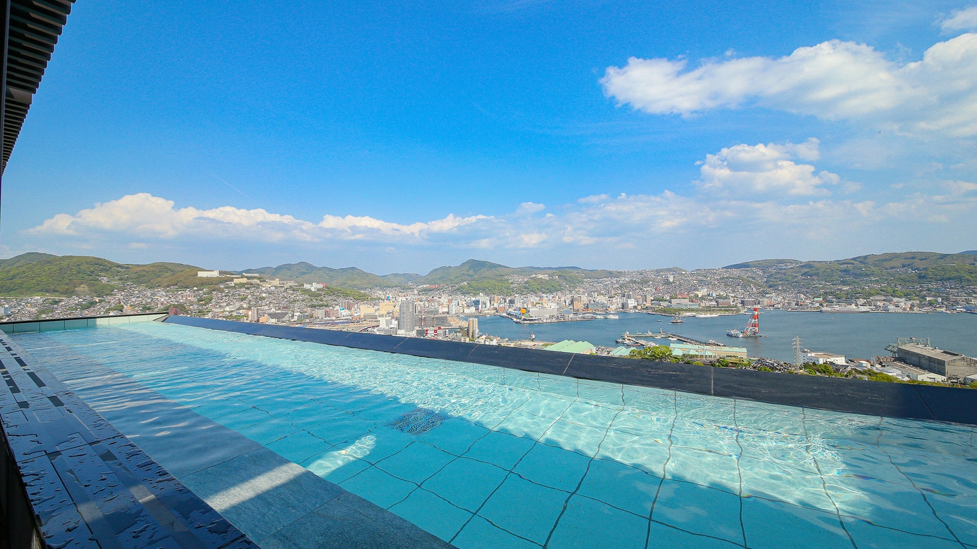 【秋冬SALE】1000万ドルの絶景 1泊2食付 基本バイキングプラン