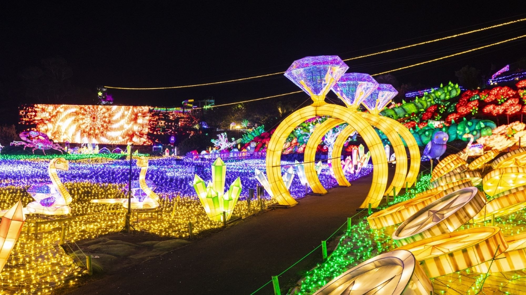 【グランイルミ開催記念】入園券＋森の泉館内利用券1000円分付き♪お得に伊豆高原を満喫＜朝食付き＞