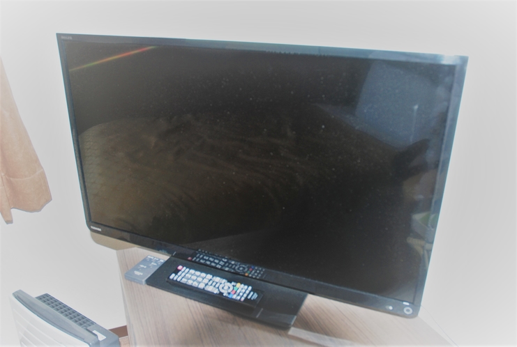 液晶テレビ