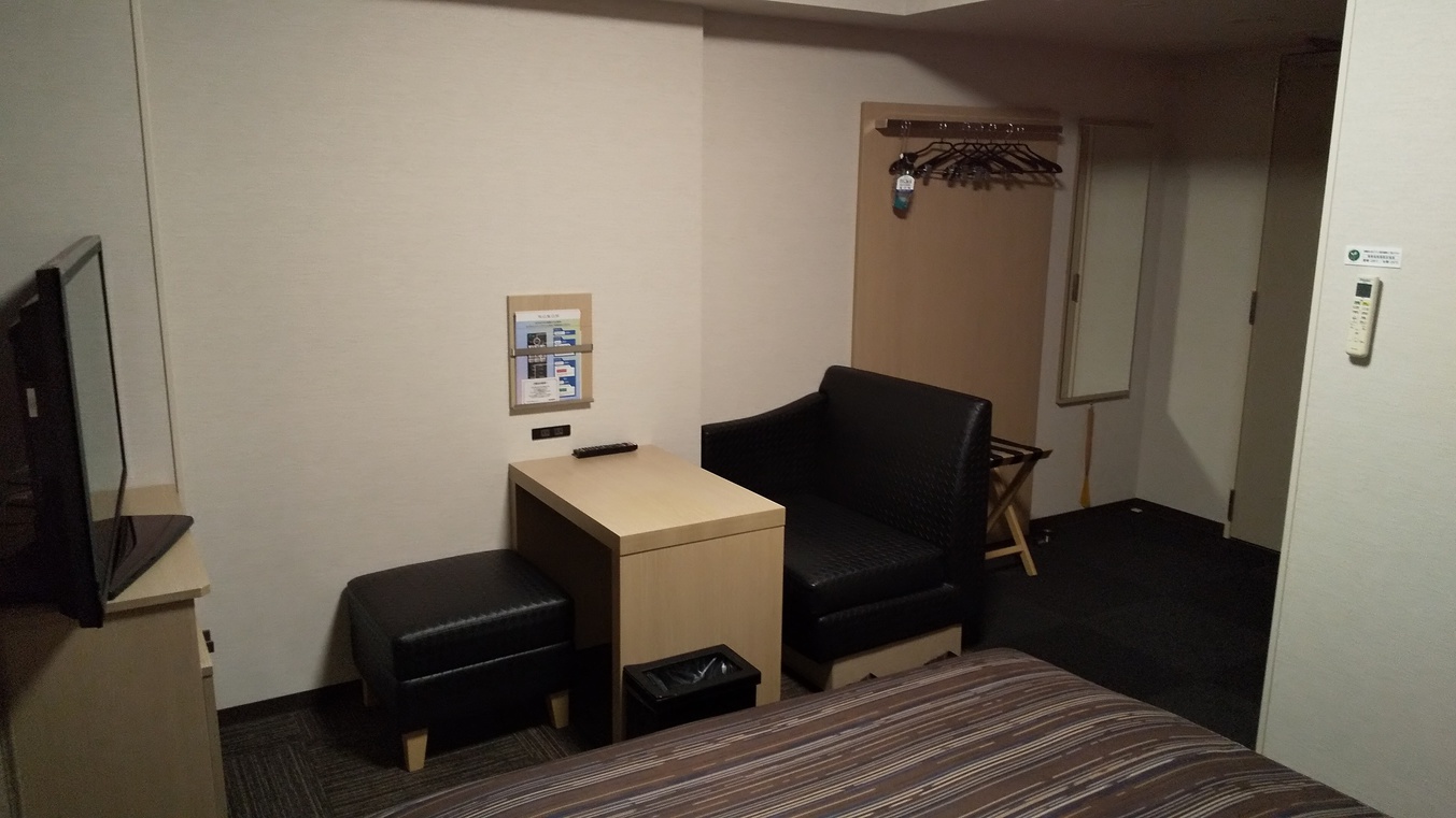 ダブル・ツインルームソファ