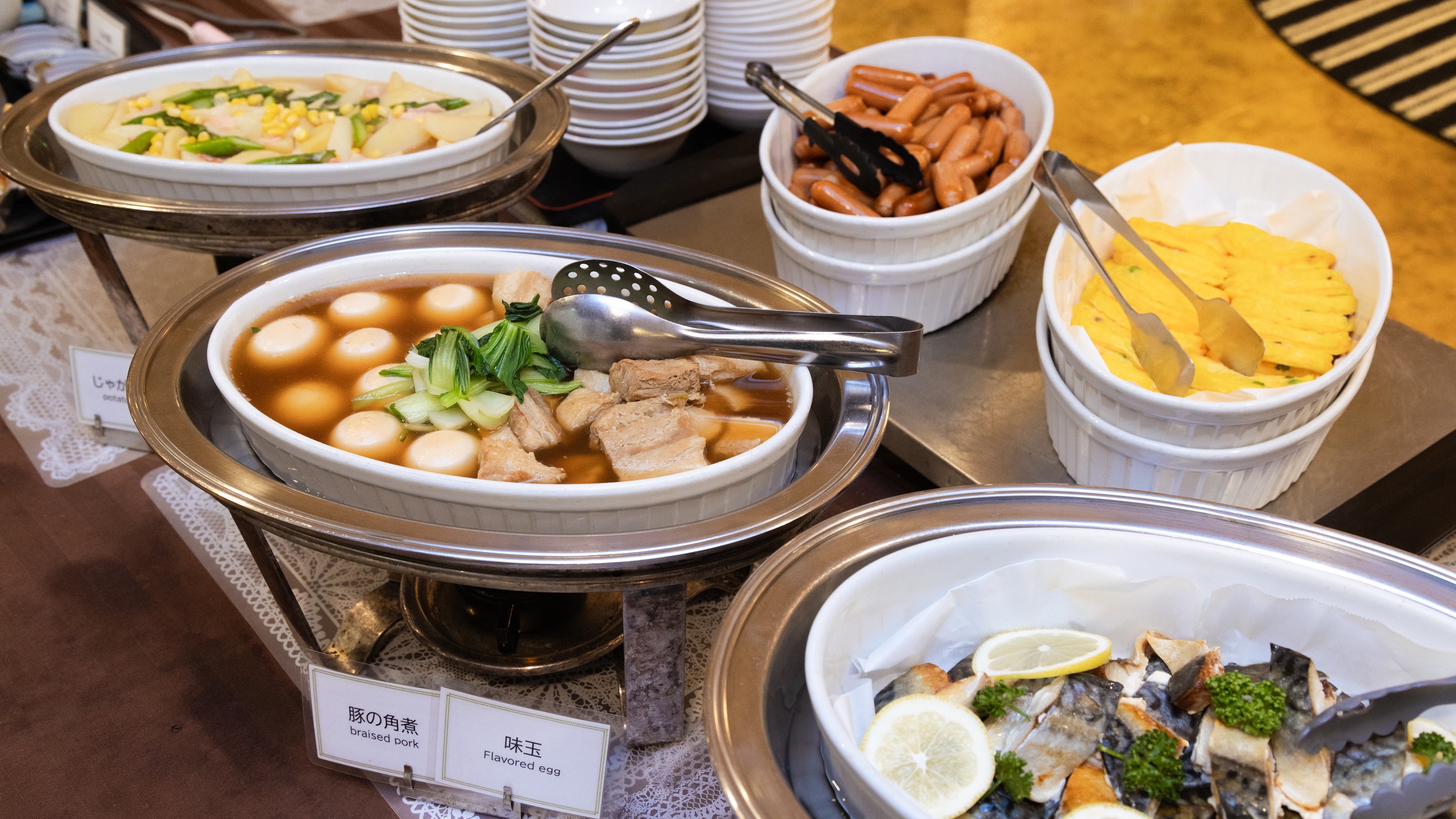 朝食バイキング　メニュー例