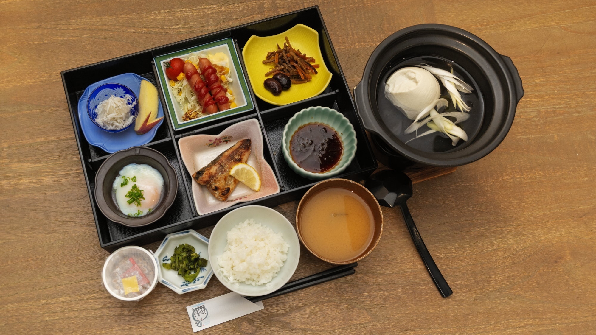 【ご夕食はお部屋で】上州もち豚鍋付の松花堂！朝食は茜家食堂で和食御膳！貸切風呂無料