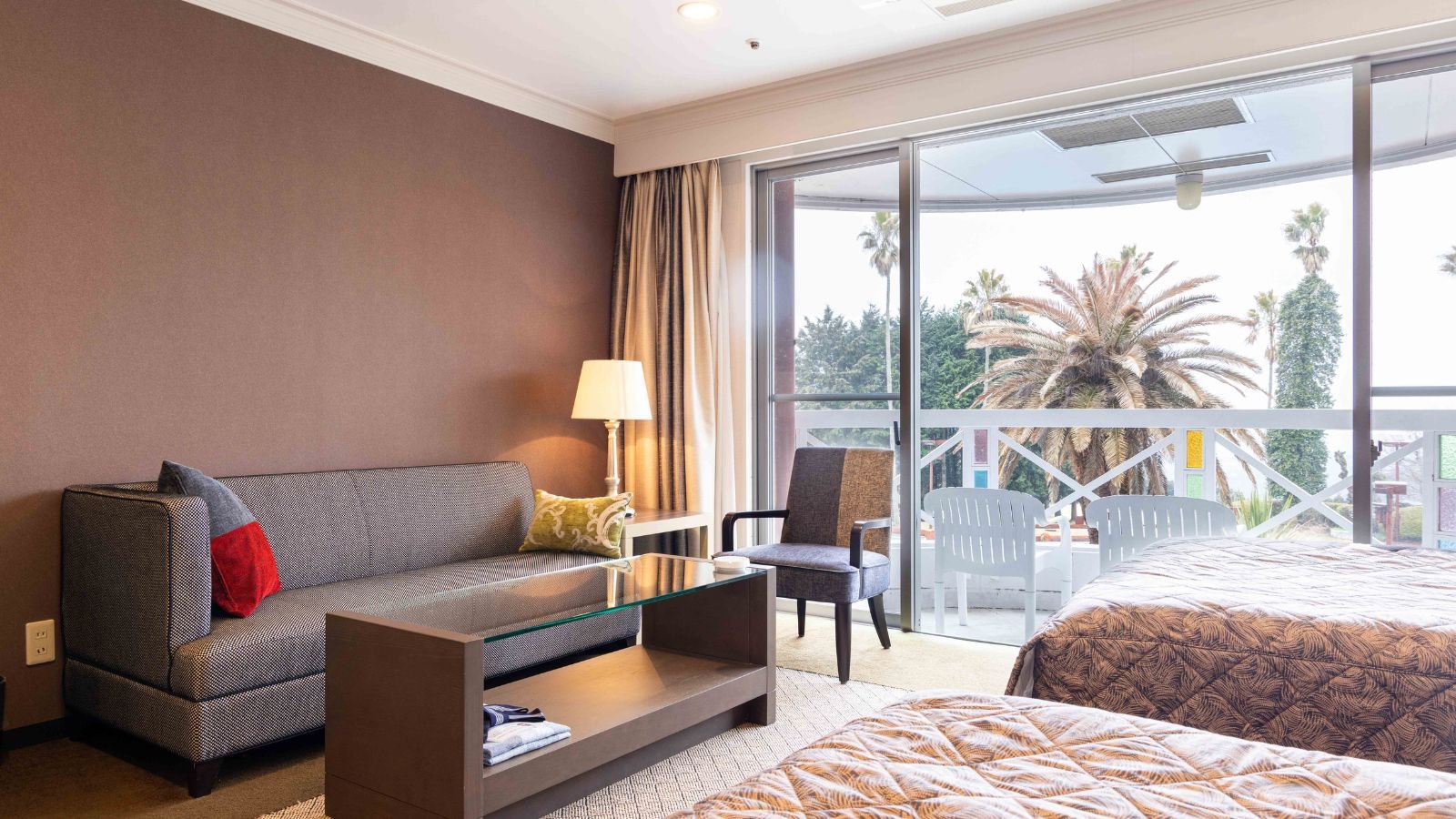 【お部屋おまかせ】静寂と深呼吸の環境で観光・ワーケーションを楽しむ〈朝食付〉