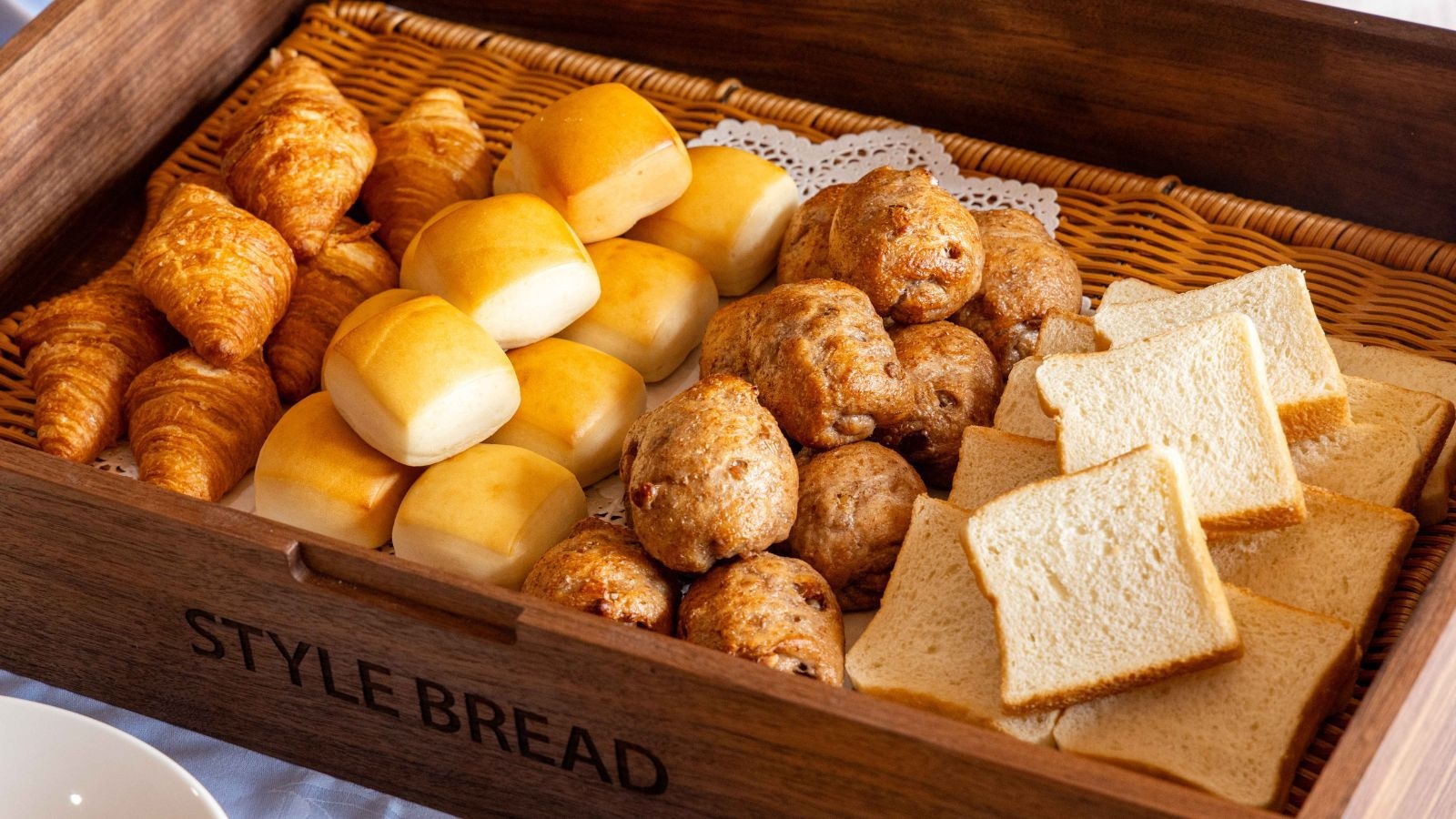 【お部屋おまかせ】静寂と深呼吸の環境で観光・ワーケーションを楽しむ〈朝食付〉