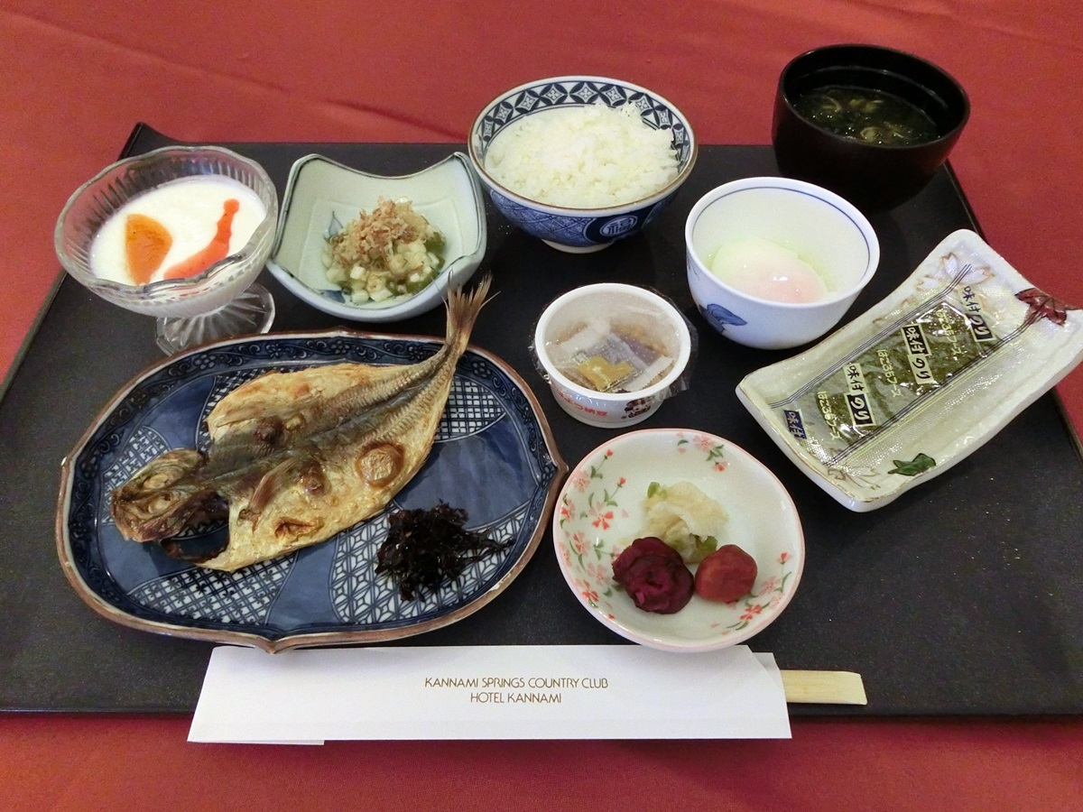 【夏限定｜1泊2食】プールで夏を全力で楽しむ♪｜旬の食材を使用した夕食と朝食で心とお腹も満たされる