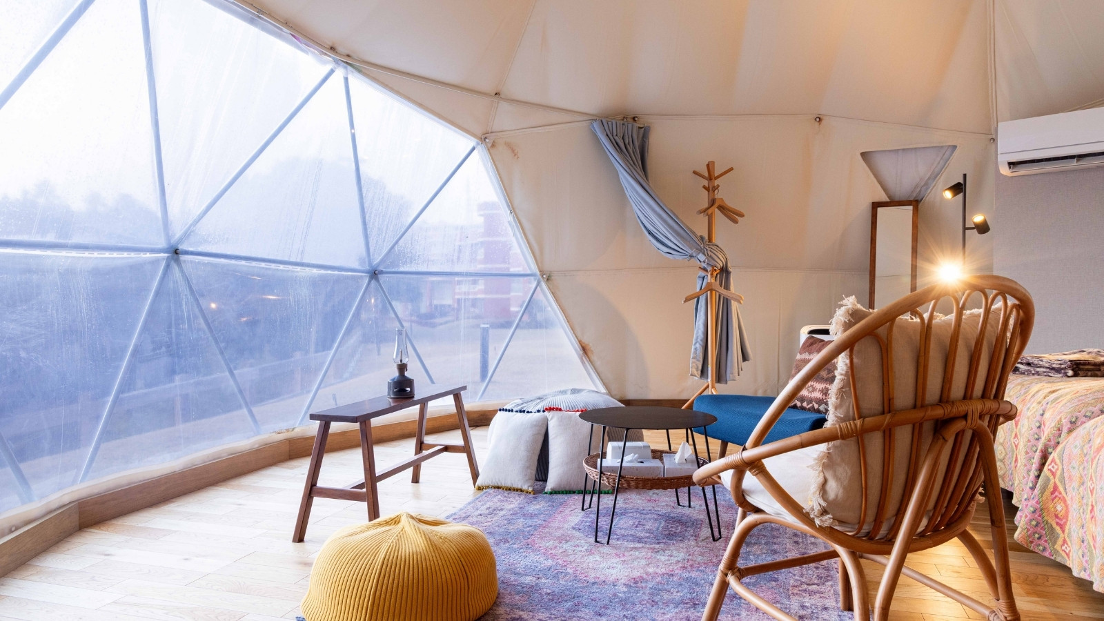 グランピング客室 昼