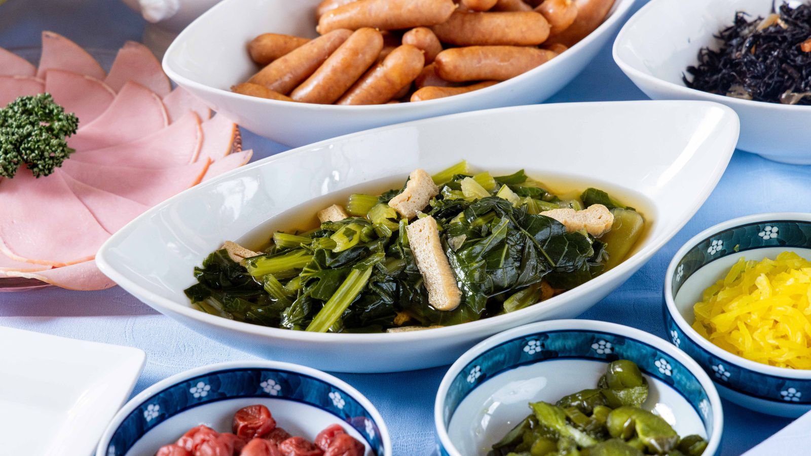 朝食バイキング