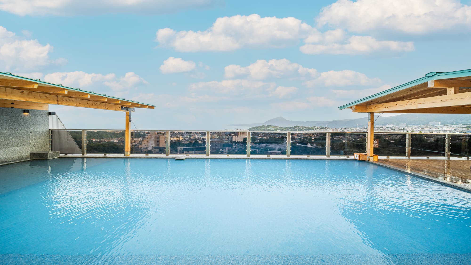 【素泊まり】お食事なしのお気軽プラン　全室源泉掛流しの天然温泉付き