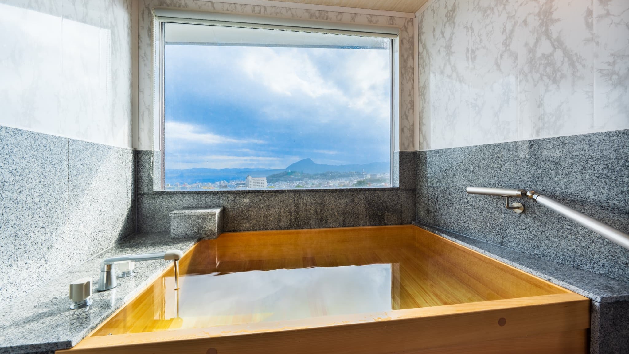 【宙館】～月の棟～508