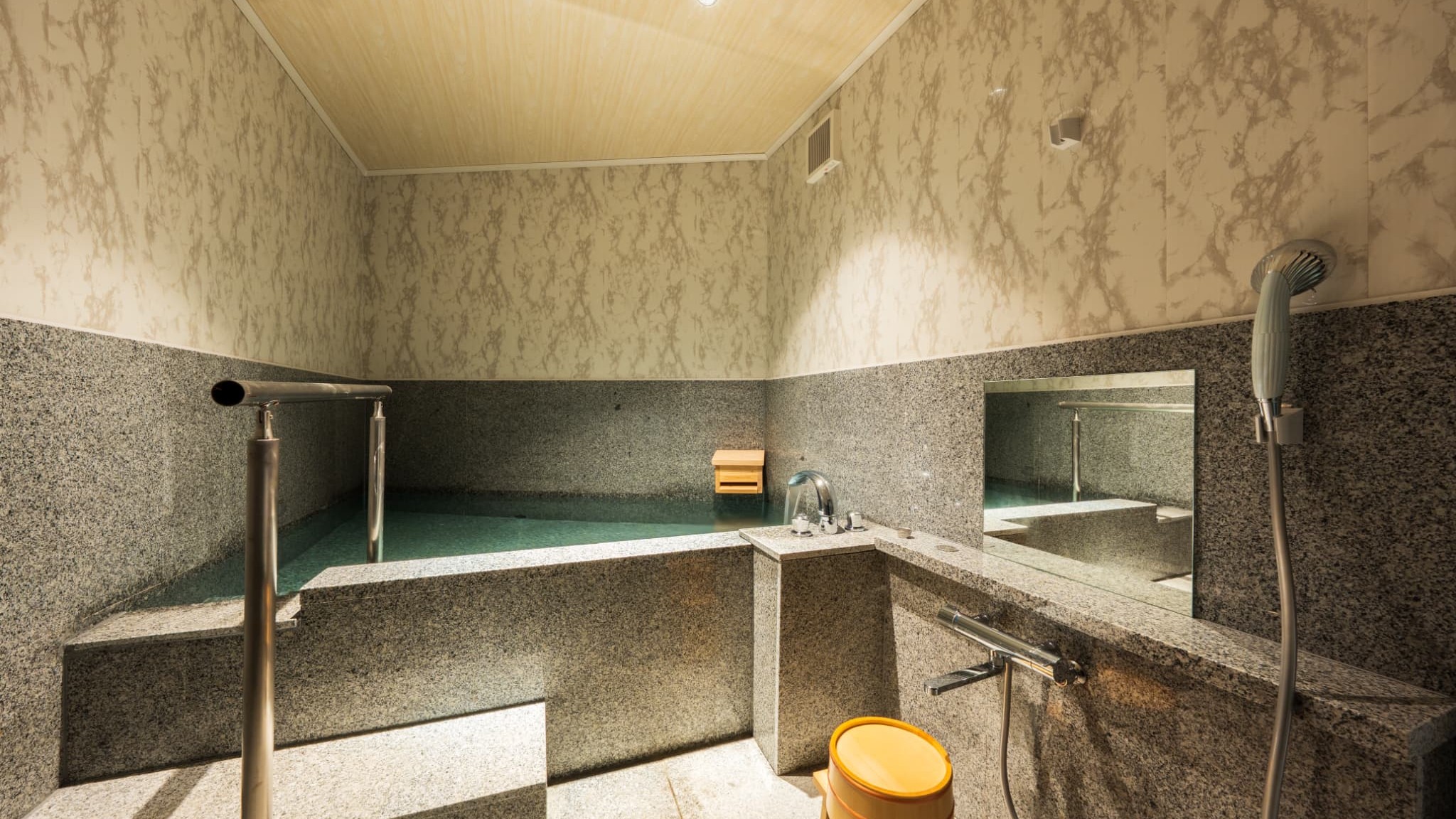 【宙館】～月の棟～501 