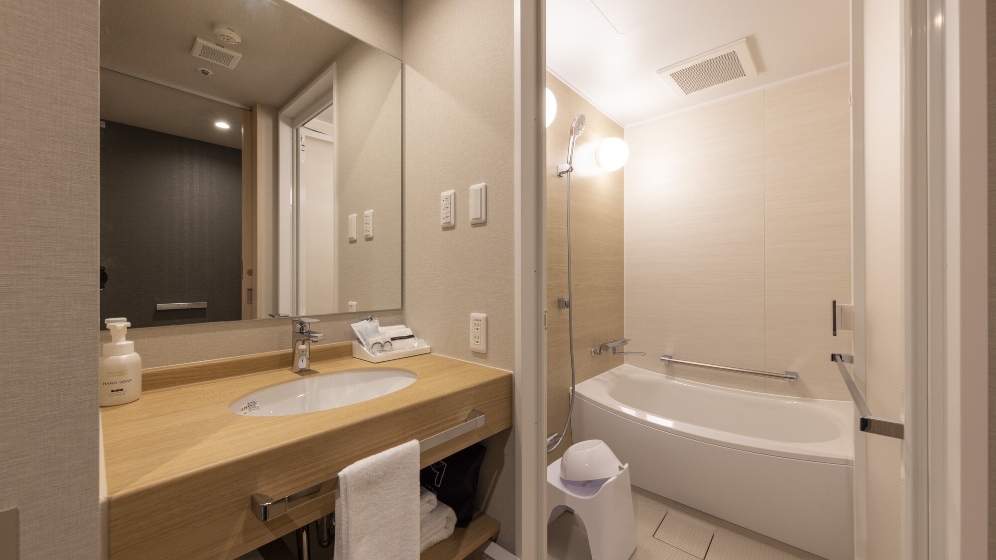 【別館】使いやすい洗面台・お風呂