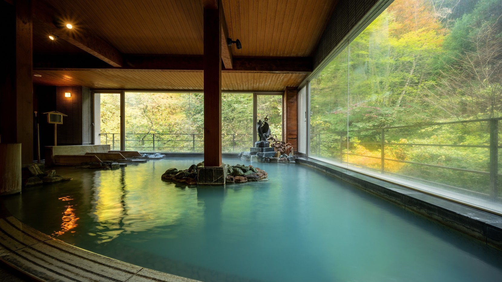 【1泊素泊まり】遅めのチェックインでお得！みちのくの名湯『鳴子温泉』の良質な泉質を満喫♪