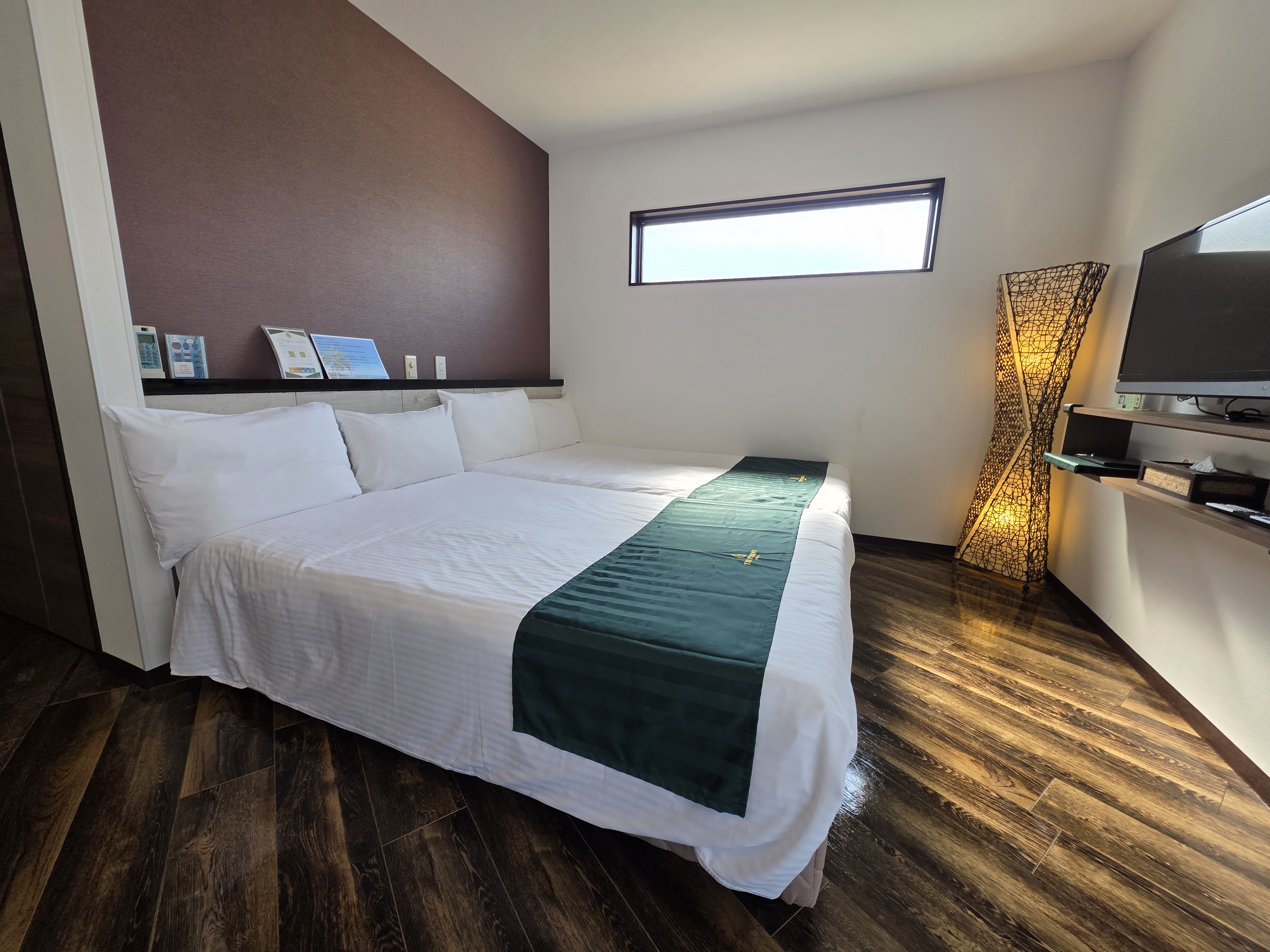 【セミダブルベッド2台&times;キッチン付きツインルーム】