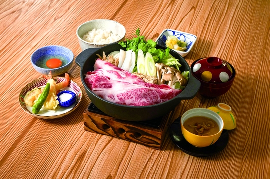 【 有名和食「がんこ」でご利用可能なお食事券付き（10000円分 ）＆ホテルでの朝食付き！！】