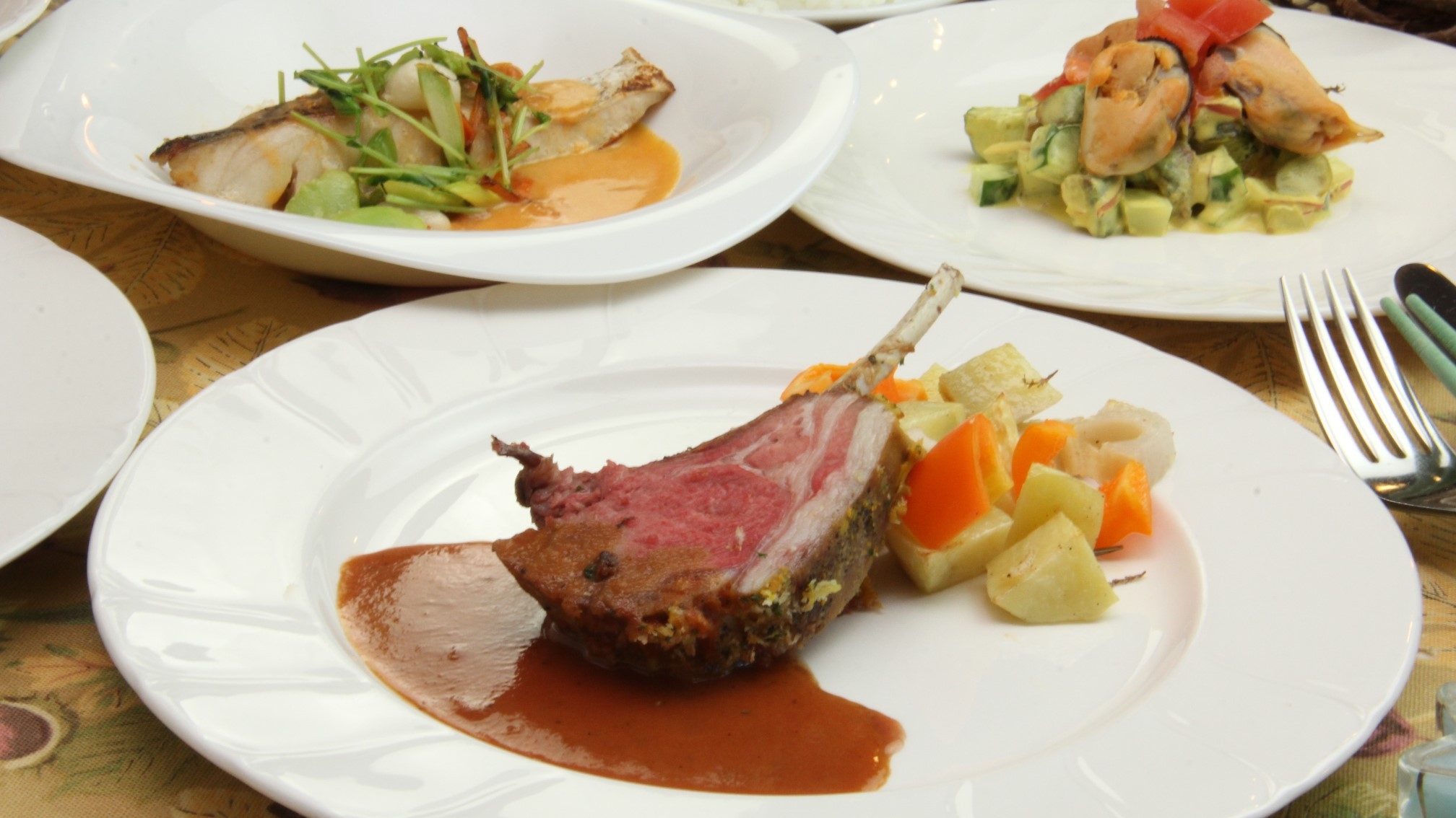 ≪車山リフト2日券付≫☆ カジュアルフレンチ2食付♪ スキー場まで送迎OK 【1泊2食】