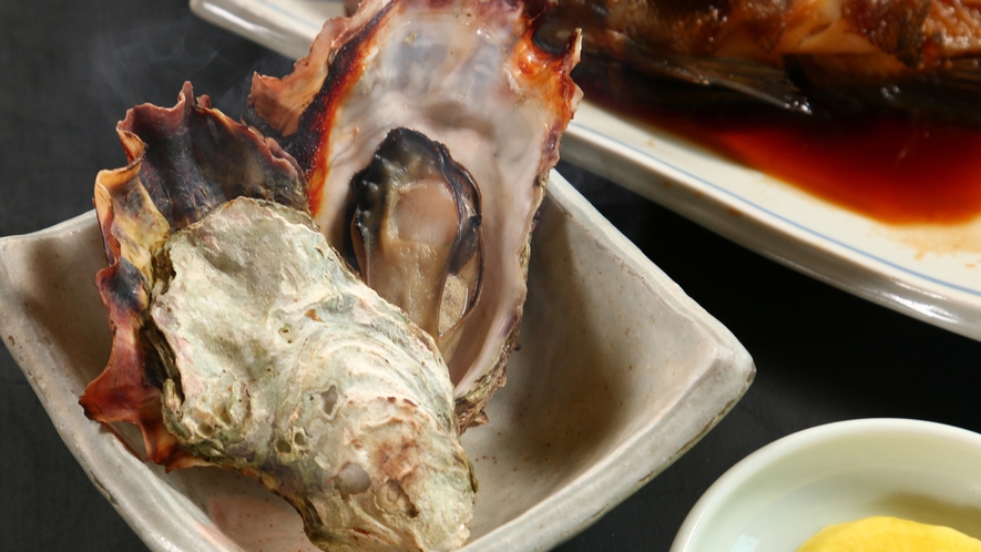【夕食の一例】　焼き牡蠣