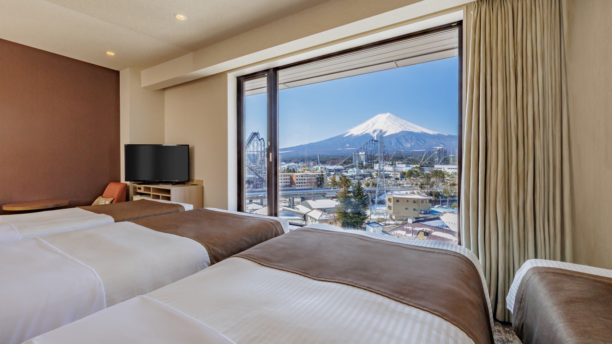ファミリーフォース富士山ビュー上層階