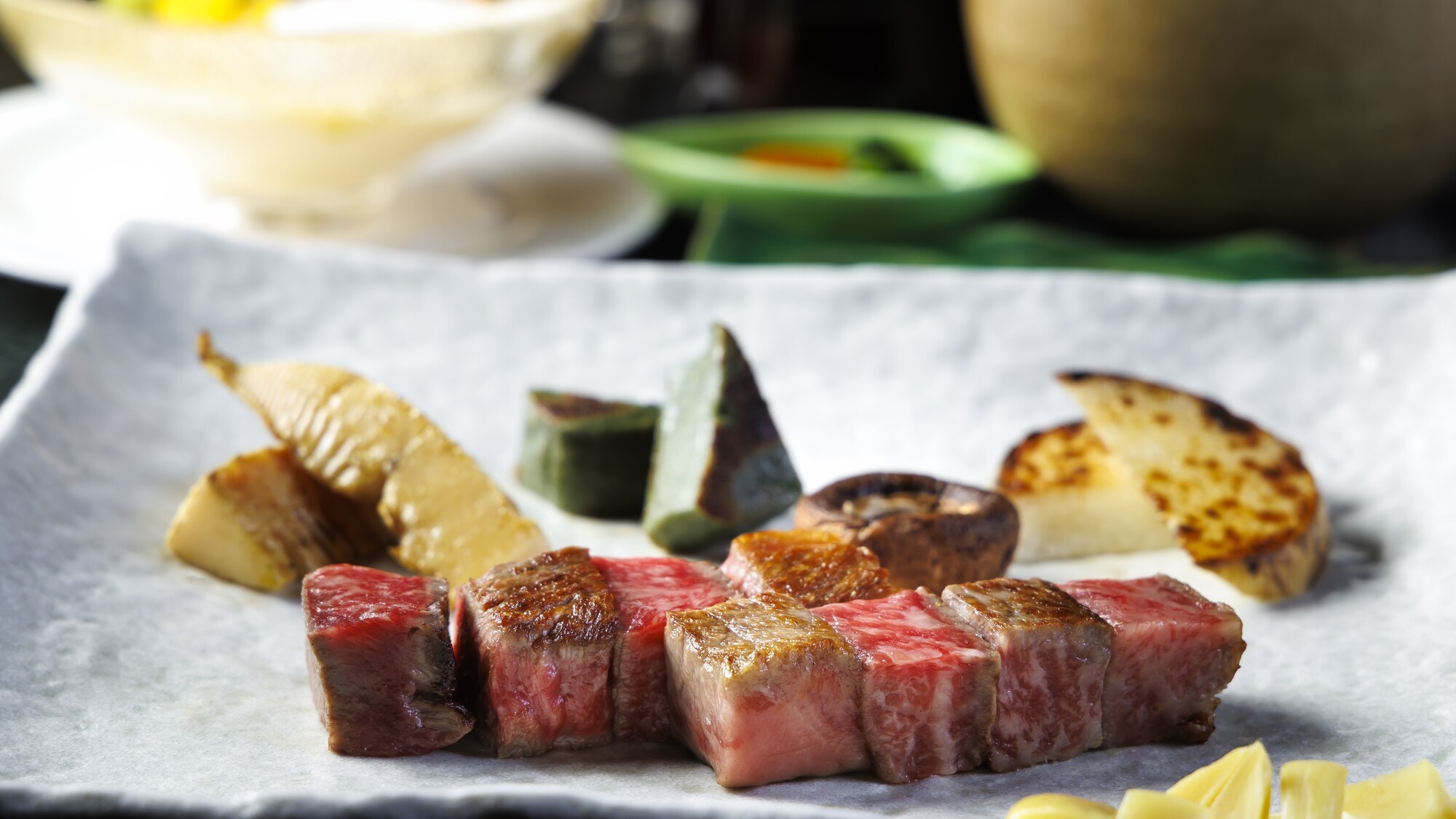 【迎賓館・前半/松阪牛の鉄板焼ディナー】夕食は国登録有形文化財建造物でおもてなし☆夕朝食付プラン