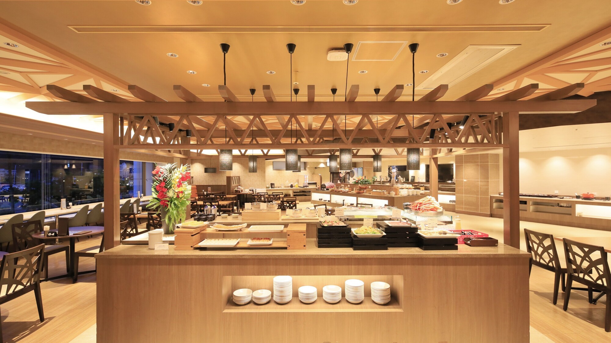 中央ビュッフェ