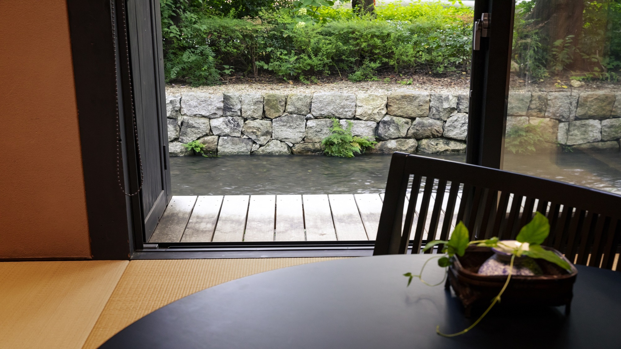 鈴　四条高瀬川　北