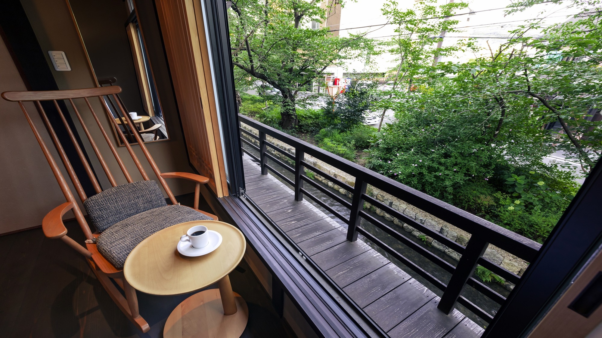 鈴　四条高瀬川　北